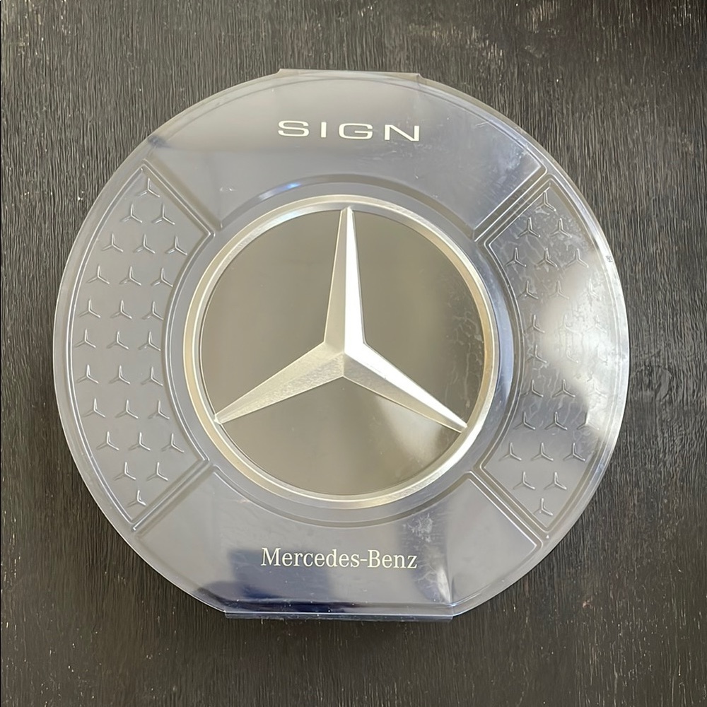 Mercedes-Benz SIGN Fragrance